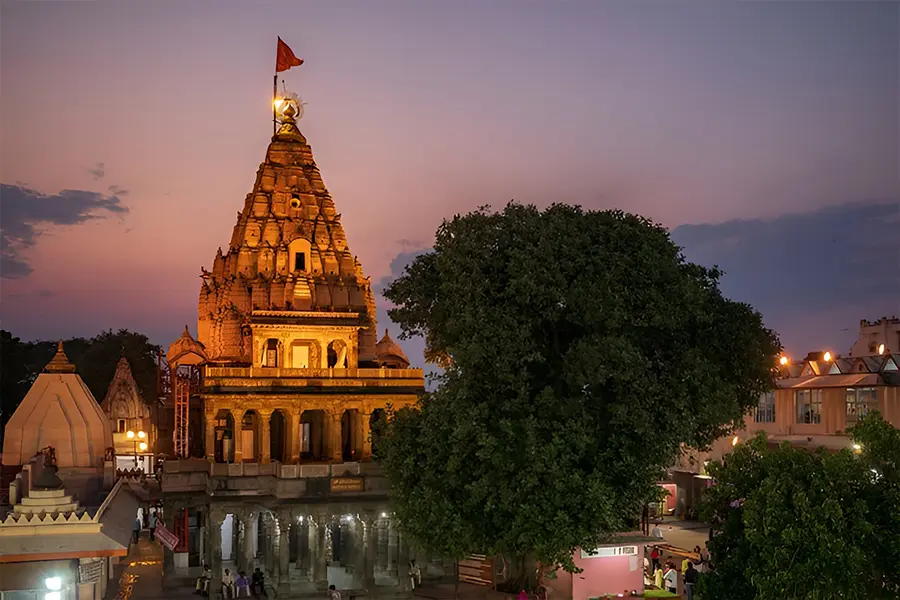 Ujjain Mahakaleshwar Temple Darshan – 2 Nights / 3 Days Spiritual Tour